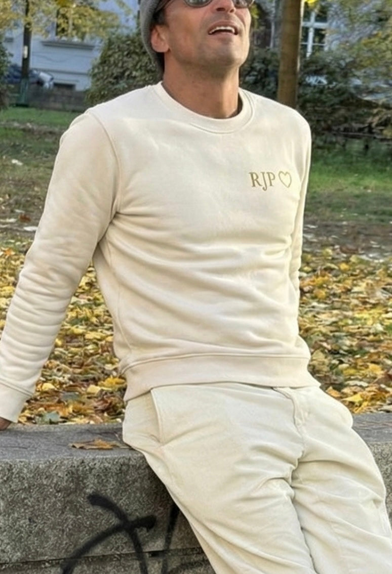 THE CIRCLE SWEATSHIRT